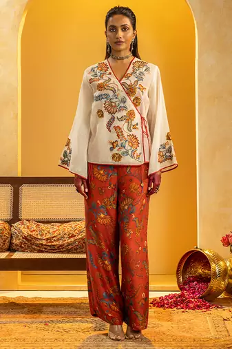 Off white floral printed silk kurta set
