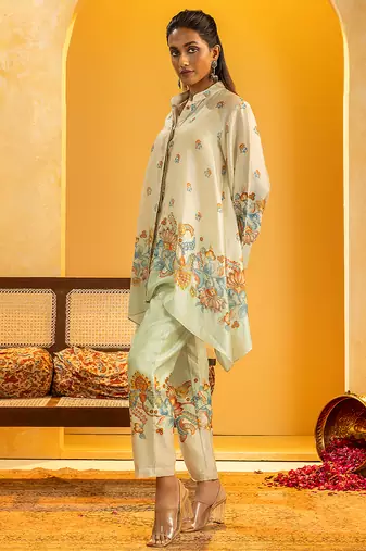 Multicolor floral printed chanderi kurta set