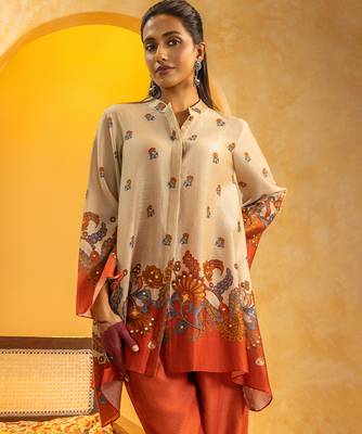 Beige floral printed chanderi kurta set 3