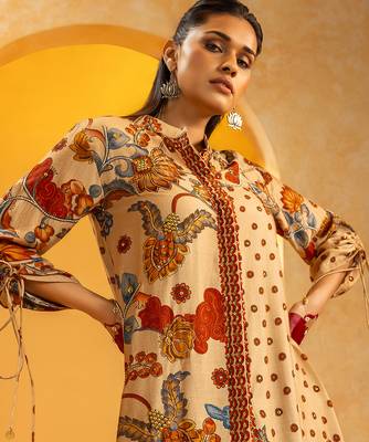 Beige floral printed silk kurta set 4