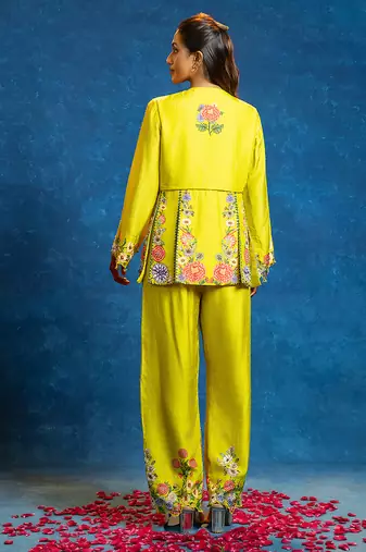 Blue embroidered cotton kurta set
