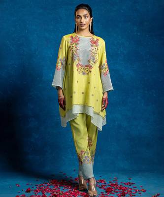 Yellow embroidered silk kurta set 1