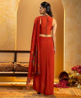 Red embroidered crepe saree 5