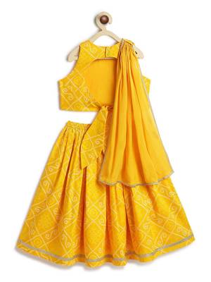 Yellow plain cotton lehenga 3