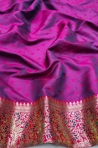 rama green zari woven art silk blend bridal style premium saree with blouse