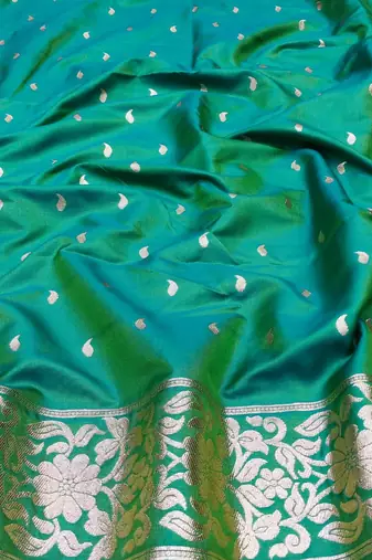 Pista green art silk blend zari woven saree with blouse
