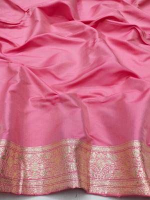 gajri art silk blend zari woven saree with blouse 3