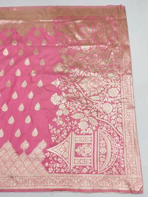 gajri art silk blend zari woven saree with blouse 4