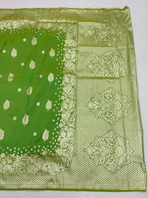 parrot green art silk zari woven saree with blouse 4
