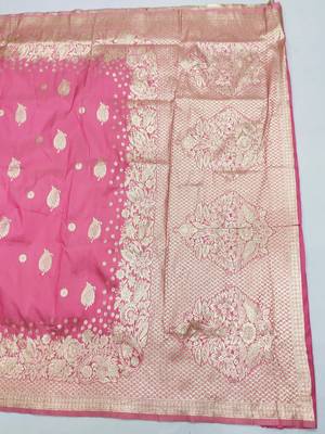 gajri art silk blend zari woven saree with blouse 4