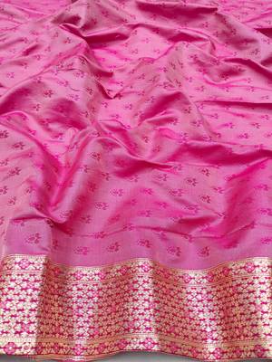 pink zari woven art silk blend bridal style premium saree with blouse 3