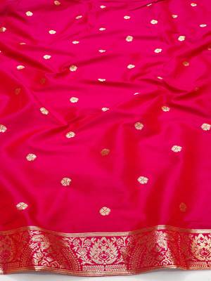 pink zari woven art silk blend saree with blouse 3
