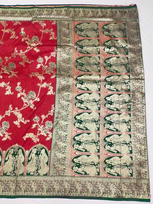 maroon zari woven art silk blend bridal style premium saree with blouse 4