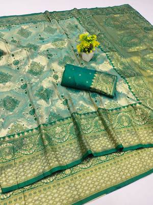 light silvery green zari woven kanjivaram silk blend saree with blouse 1