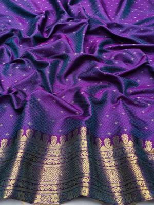 light mint green zari woven kanjivaram silk blend saree with blouse 2
