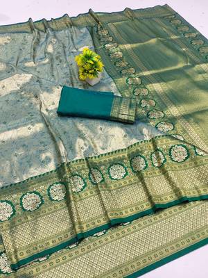 light silvery green zari woven kanjivaram silk blend saree with blouse 1