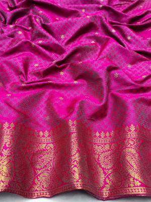 light mint green zari woven kanjivaram silk blend saree with blouse 2