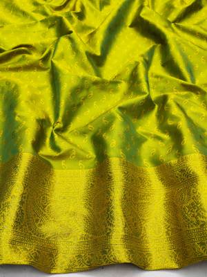 lemon zari woven kanjivaram silk blend saree with blouse 2