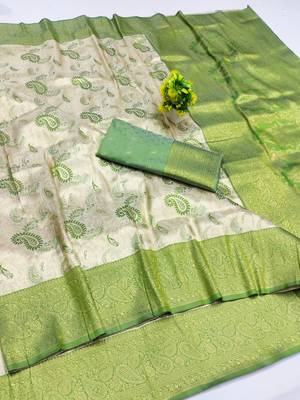 light silvery green zari woven kanjivaram silk blend saree with blouse 1