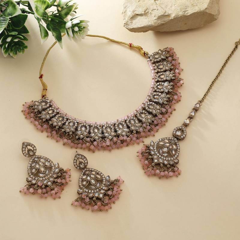 Pink color kundan necklace set
