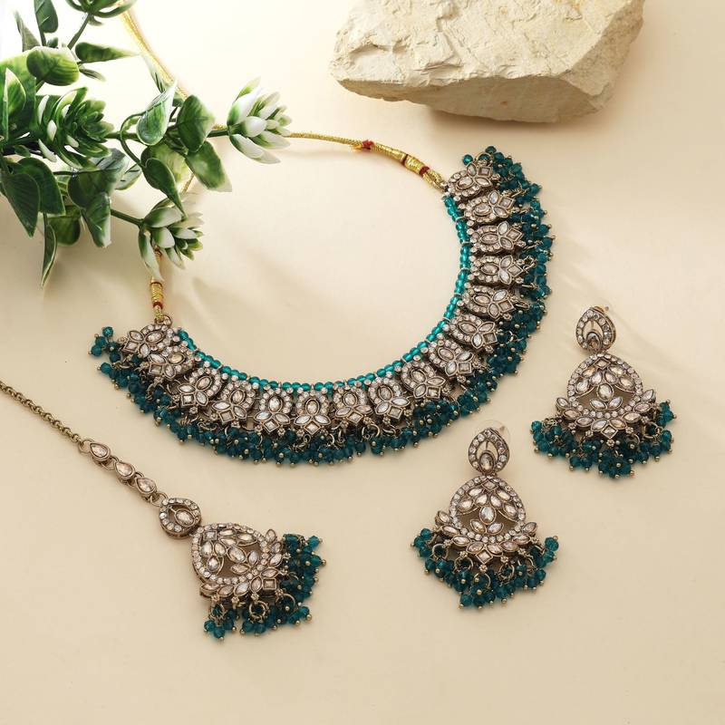 Rama green color kundan necklace set
