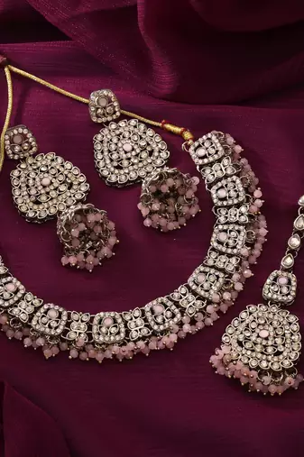 Pink color kundan necklace set
