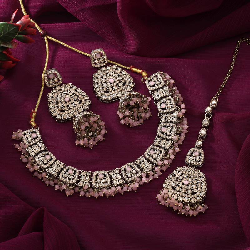 Pink color kundan necklace set