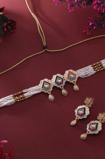 Assorted color meenakari necklace set