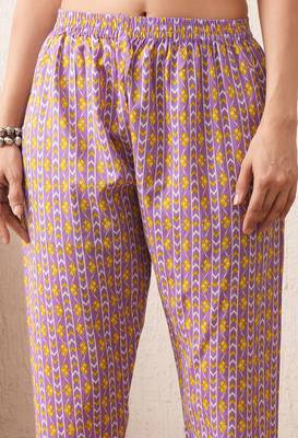 Gold embroidered chikankari  pure cotton light-purple straight kurta pant dupatta set 5