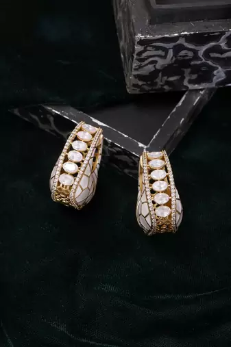 Gold plated kundan earrings