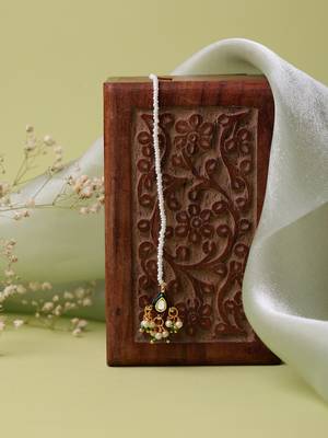 Gold plated kundan maang tikka 2