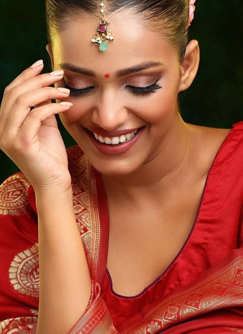 Gold plated kundan multicolor Stone maang tikka