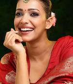 Gold plated kundan green stone maang tikka