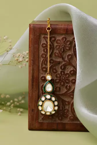 Gold plated kundan green stone maang tikka