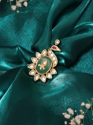 Gold plated kundan green stone ring 2