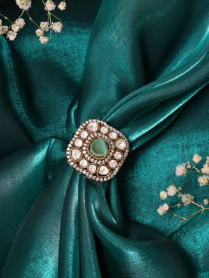 Gold plated kundan green stone ring 2