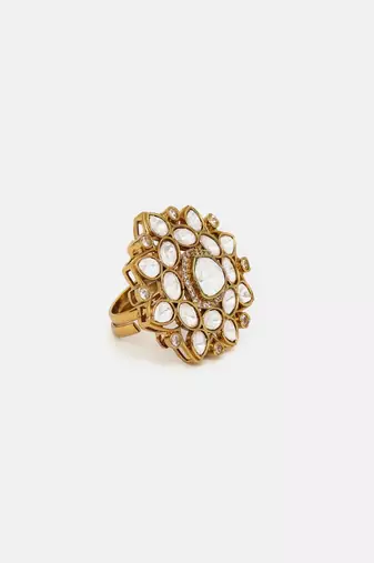Gold plated kundan ring