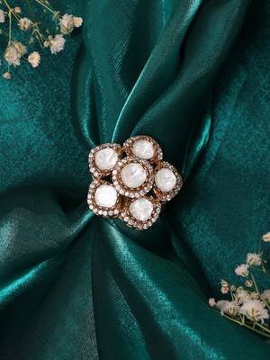 Gold plated kundan ring 2