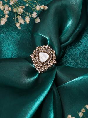 Gold plated kundan ring 2