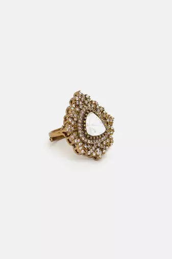 Gold plated kundan ring