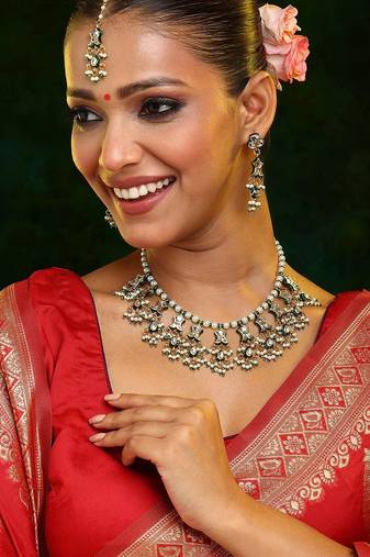 Gold plated kundan green stone Necklace Set