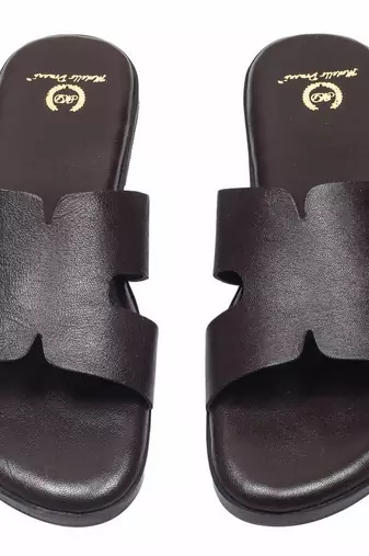 Brown solid leather flats
