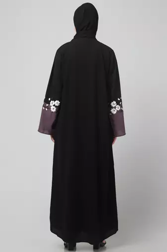 embrodery and conytrast  2 side pocket sleeves  front open abaya