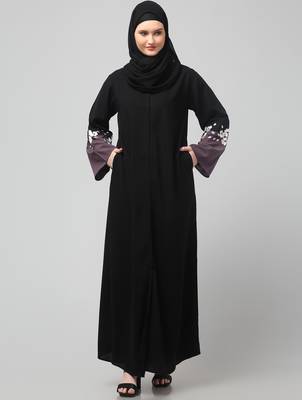 embrodery and conytrast  2 side pocket sleeves  front open abaya 3