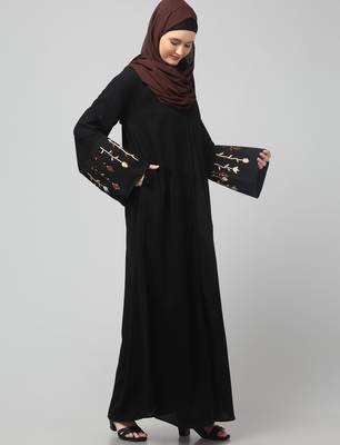 embroidery at sleeve 2 side pocket front open abaya 4