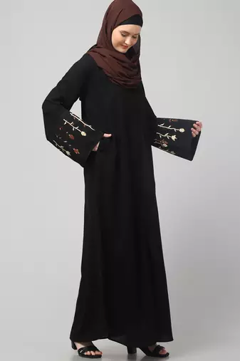 embroidery at sleeve 2 side pocket front open abaya