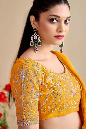 mustard moss chiffon silk blend bandhani printed saree with embroidered lace boarder with blouse 
