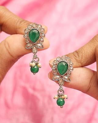 Ethnic oval and leaf design gold plated green kundan stone dangle earring for women and girls 1