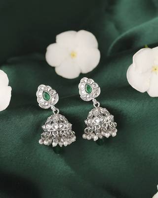 Lavish leaf and pear shape silver plated green kundan stone brass jhumki earring for women and girls 2