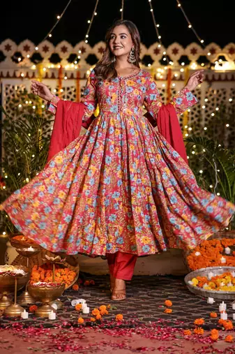 Cotton mulmul full-flare anarkali kurti-pant-dupatta  set